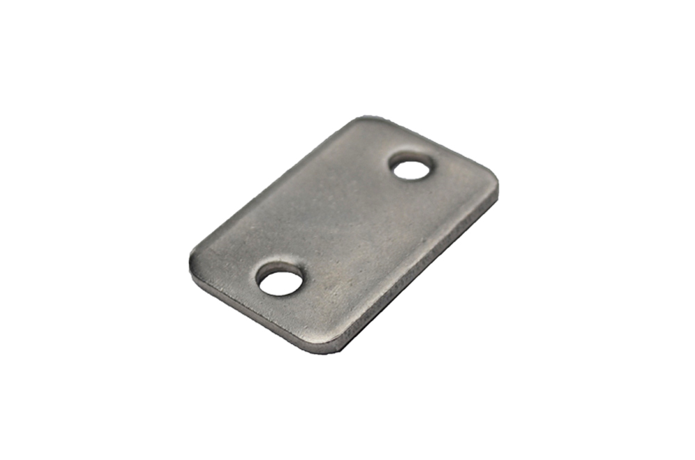 Cover plate for plastic pipe clamp