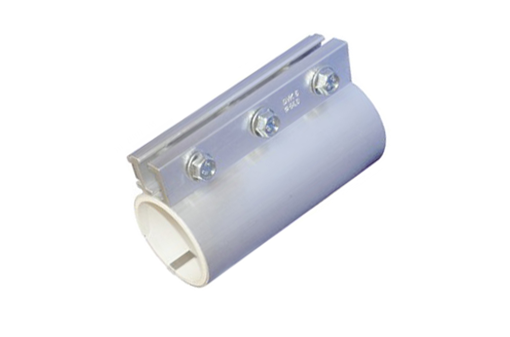 ALU 6060 AlMgSi0.5 Drukkoppeling DVK HD 4 schroeven M12 104 mm L=200 mm